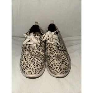 Toms Cheetah Print Shoes 6.5